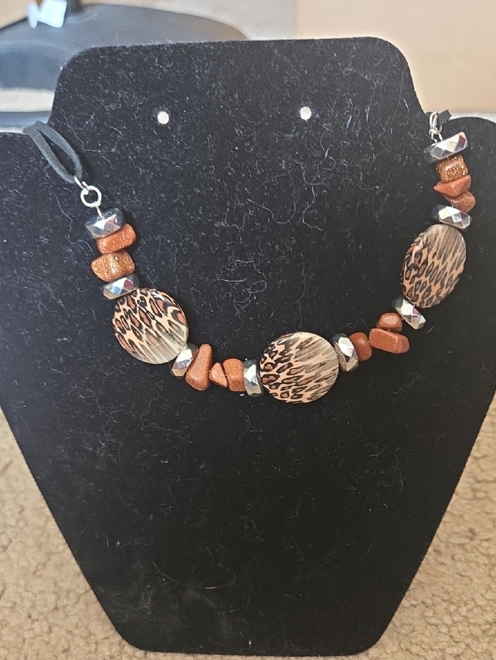 Golden Sandstone Beaded Necklace – Handmade Leopard Print Statement Piece  363